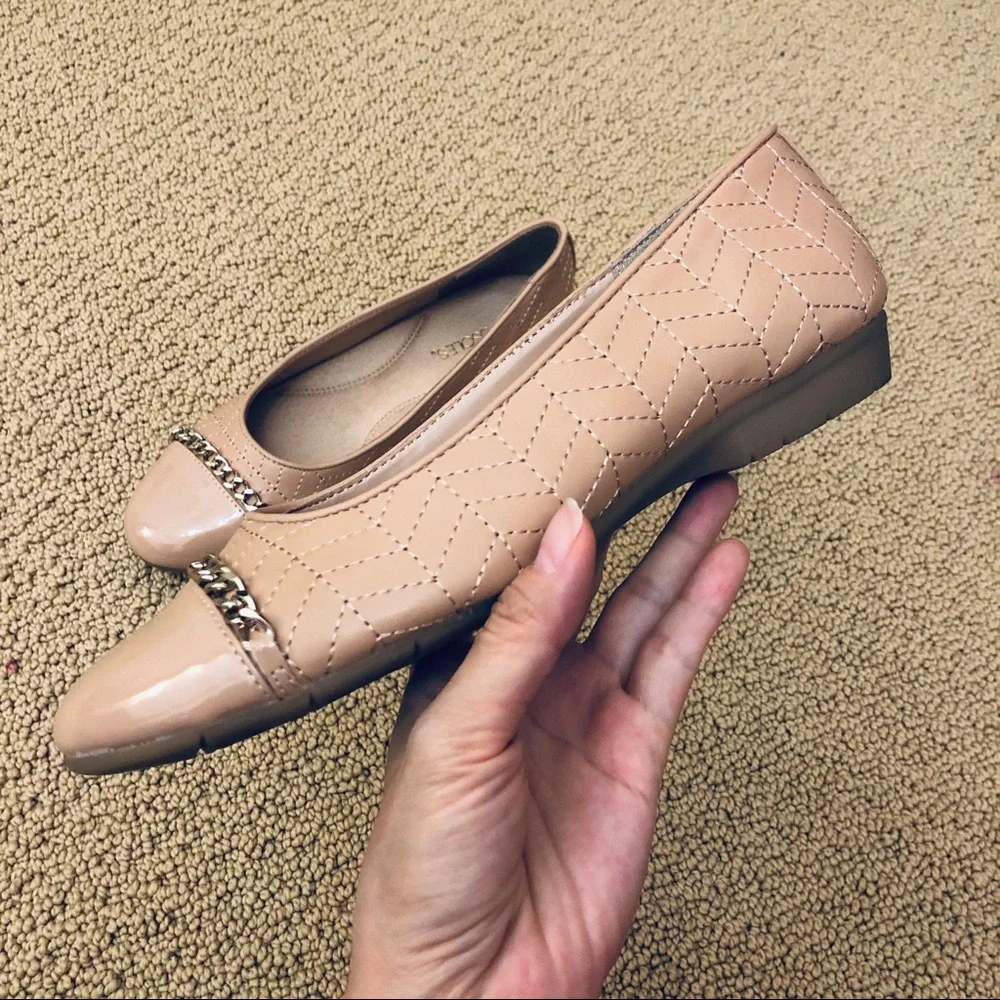 NIB Aerosoles Nude Cap-toe Women’s Ballet Flats Size 7.5 - Picture 2 of 2
